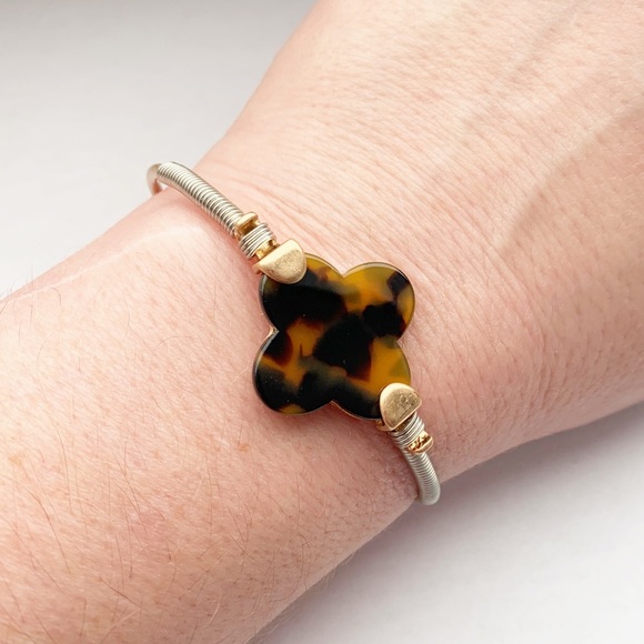 Tortoise Shell Clover Cuff Bracelet - Picture 3 of 7